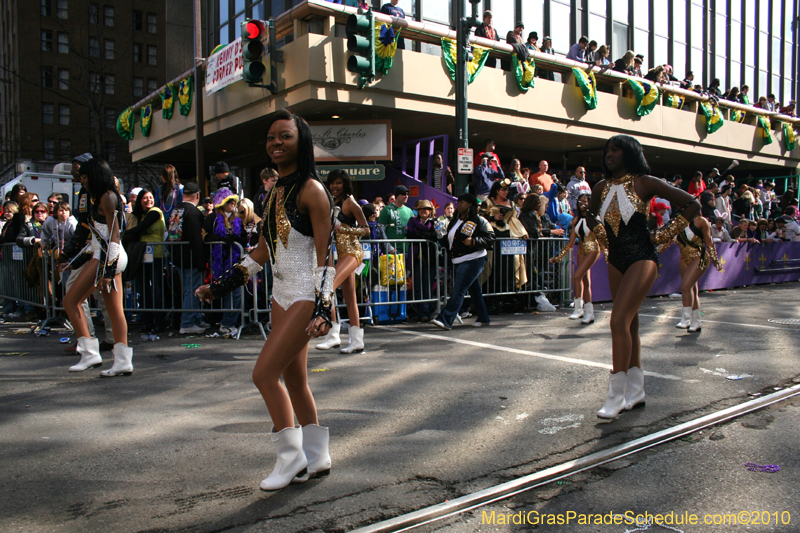 Krewe-of-Tucks-2010-Mardi-Gras-New-Orleans-7708
