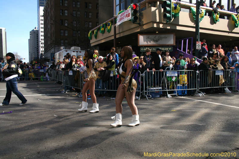 Krewe-of-Tucks-2010-Mardi-Gras-New-Orleans-7709