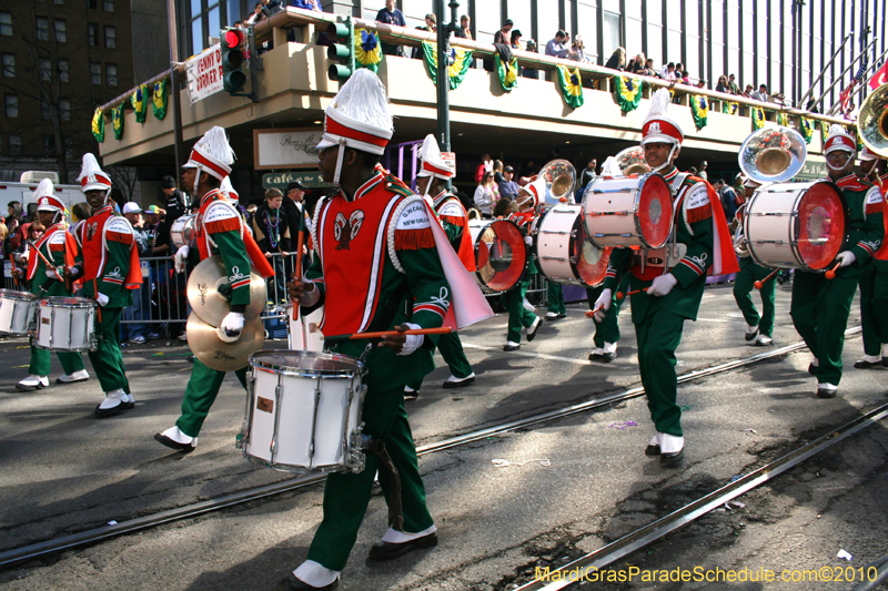 Krewe-of-Tucks-2010-Mardi-Gras-New-Orleans-7739