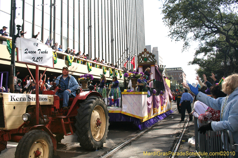 Krewe-of-Tucks-2010-Mardi-Gras-New-Orleans-7741