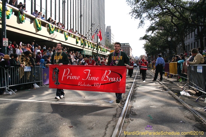 Krewe-of-Tucks-2010-Mardi-Gras-New-Orleans-7746