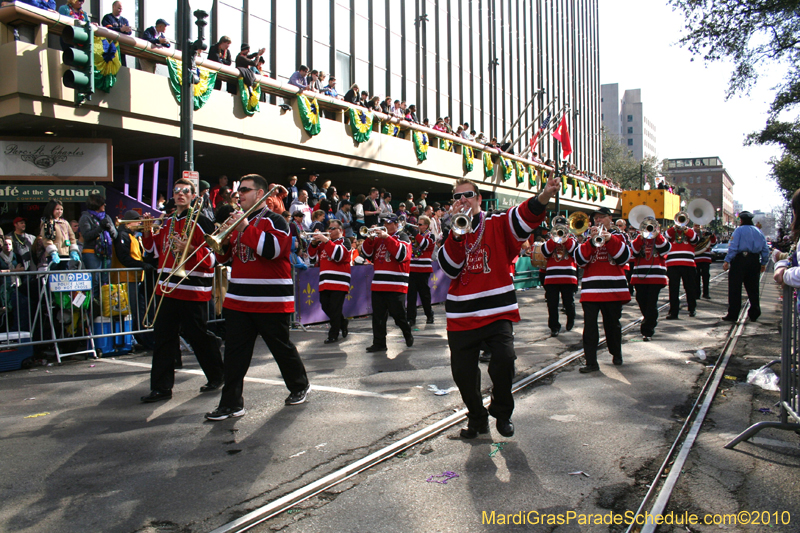 Krewe-of-Tucks-2010-Mardi-Gras-New-Orleans-7747
