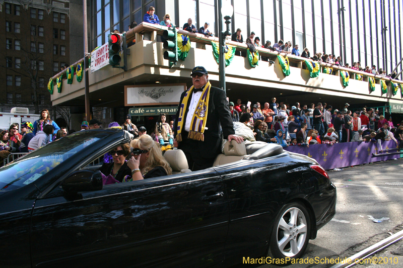 Krewe-of-Tucks-2010-Mardi-Gras-New-Orleans-7751