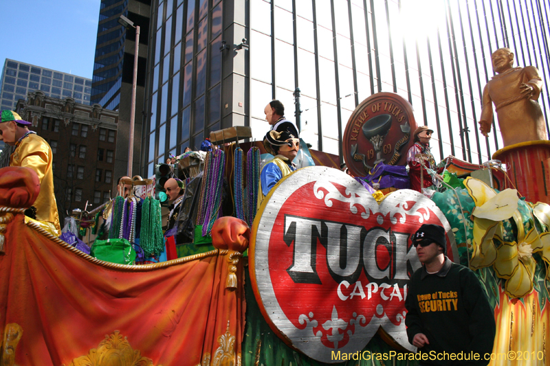 Krewe-of-Tucks-2010-Mardi-Gras-New-Orleans-7754