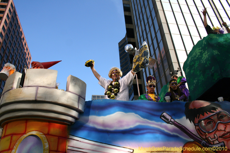 Krewe-of-Tucks-2010-Mardi-Gras-New-Orleans-7981