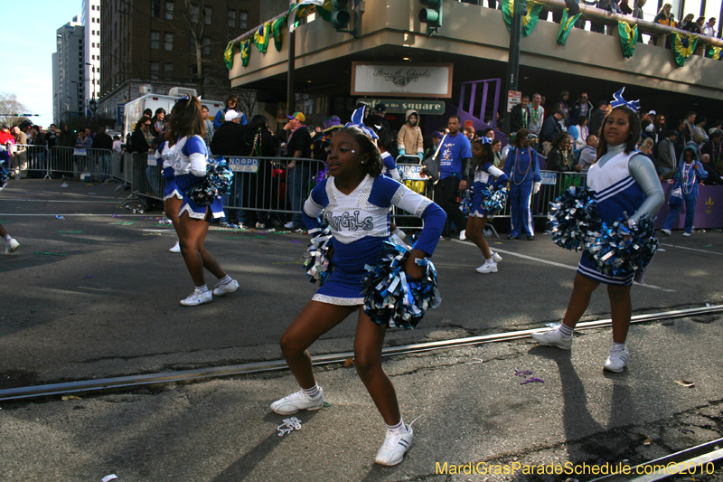 Krewe-of-Tucks-2010-Mardi-Gras-New-Orleans-7995