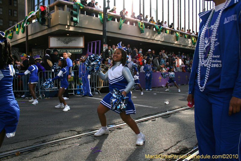 Krewe-of-Tucks-2010-Mardi-Gras-New-Orleans-7997