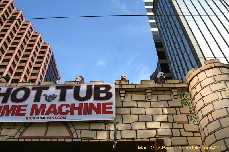 Krewe-of-Tucks-2010-Mardi-Gras-New-Orleans-8014