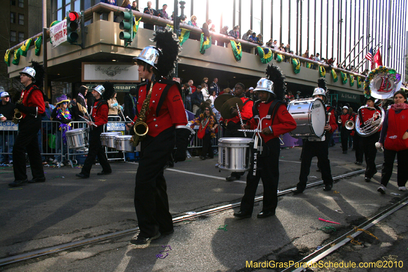 Krewe-of-Tucks-2010-Mardi-Gras-New-Orleans-8018
