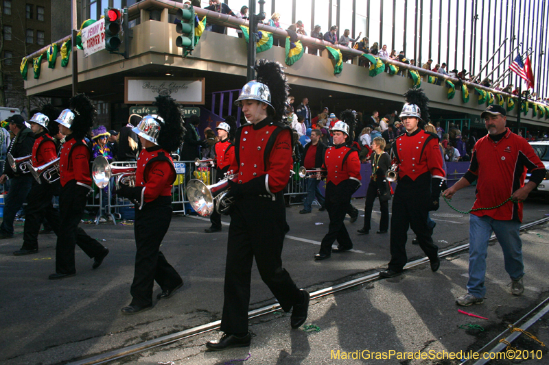 Krewe-of-Tucks-2010-Mardi-Gras-New-Orleans-8020