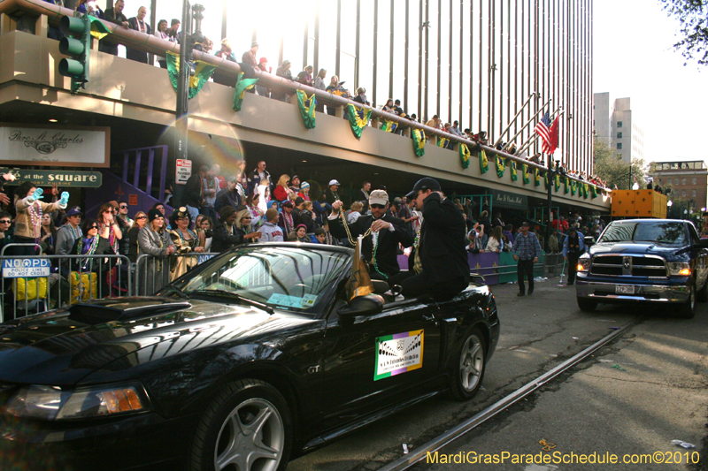 Krewe-of-Tucks-2010-Mardi-Gras-New-Orleans-8033