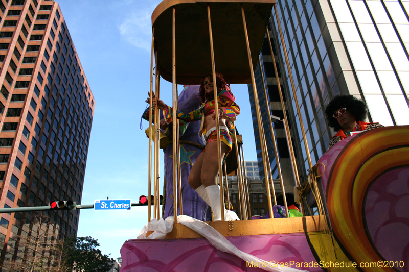 Krewe-of-Tucks-2010-Mardi-Gras-New-Orleans-8036