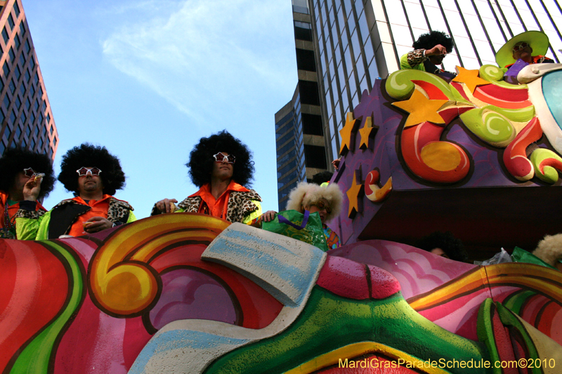 Krewe-of-Tucks-2010-Mardi-Gras-New-Orleans-8038