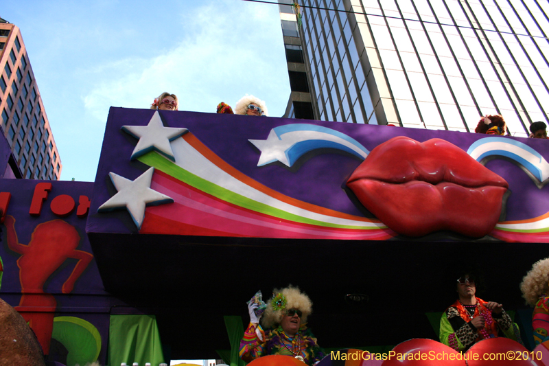 Krewe-of-Tucks-2010-Mardi-Gras-New-Orleans-8051