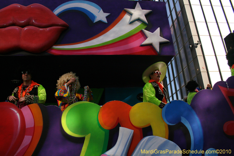 Krewe-of-Tucks-2010-Mardi-Gras-New-Orleans-8053