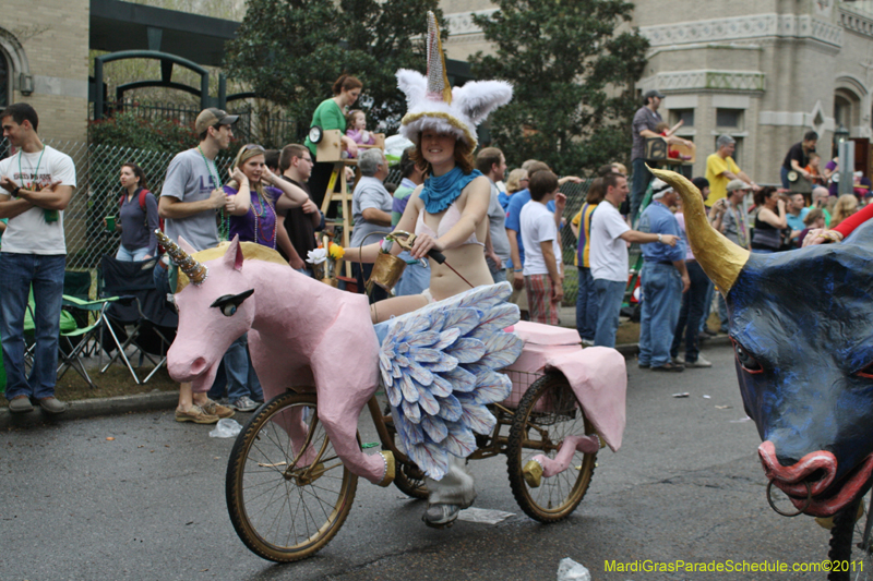Krewe-of-Tucks-2011-0067