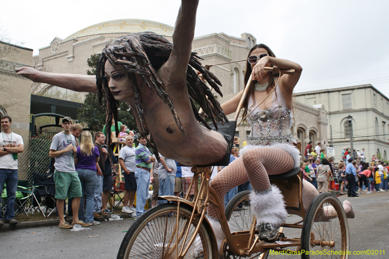Krewe-of-Tucks-2011-0071