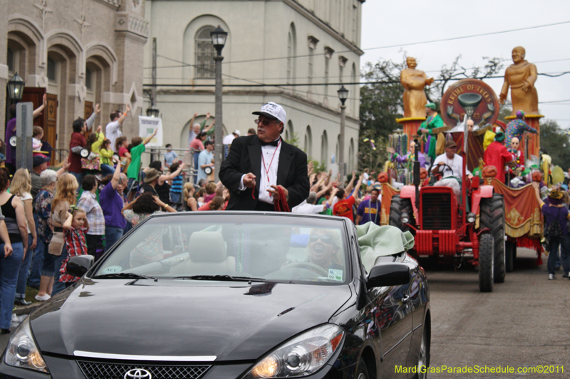 Krewe-of-Tucks-2011-0110