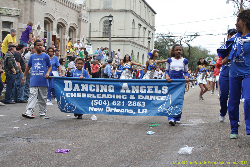 Krewe-of-Tucks-2011-0133