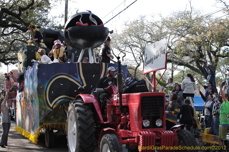 Krewe-of-Tucks-2012-0104