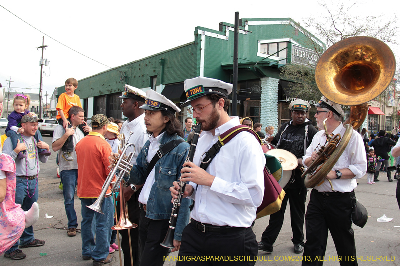 Krewe-of-Tucks-2013-1141