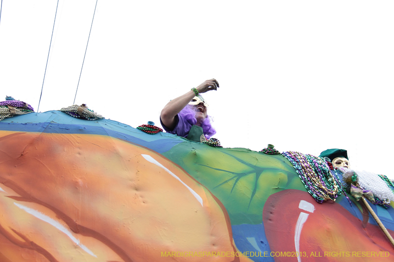 Krewe-of-Tucks-2013-1422