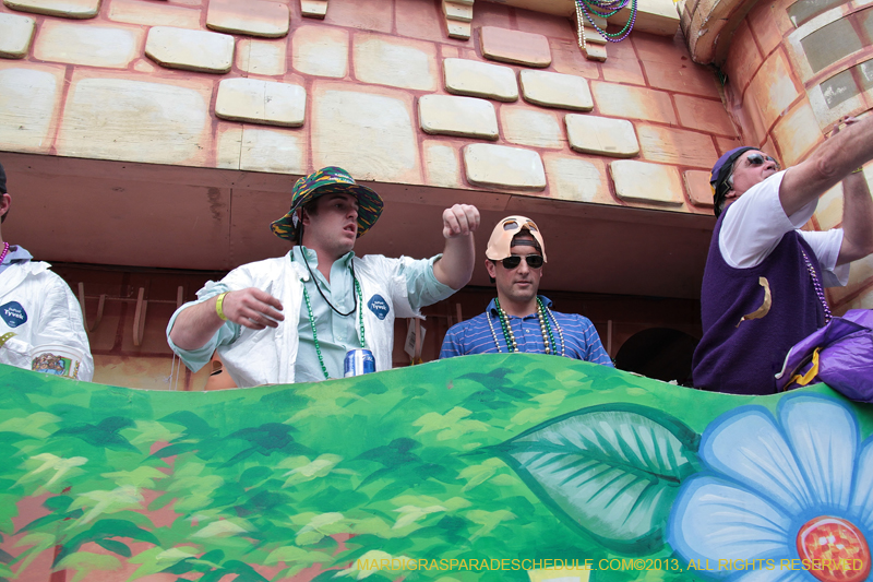 Krewe-of-Tucks-2013-1633