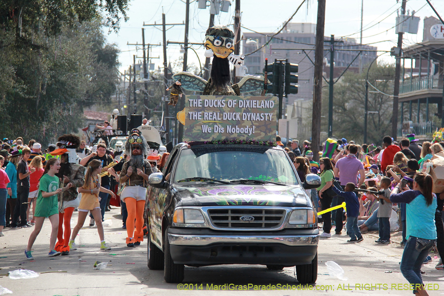 2014-Krewe-of-Tucks-11085