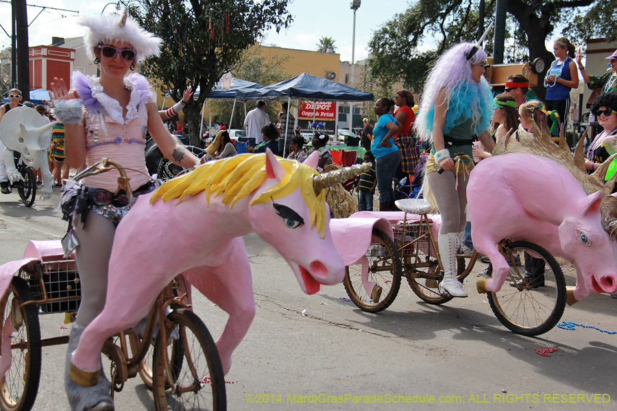 2014-Krewe-of-Tucks-11138