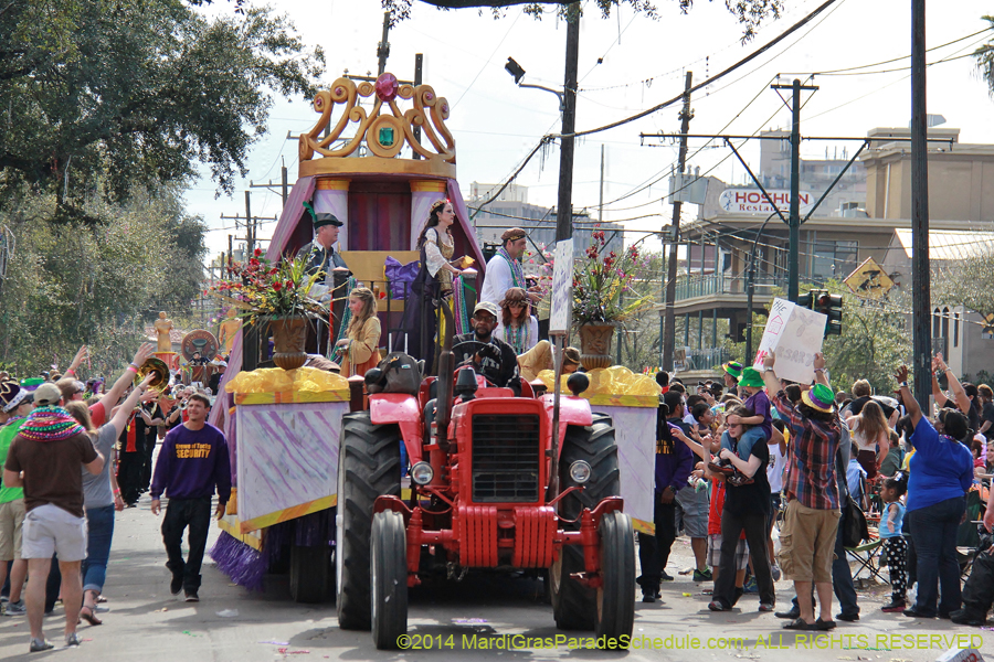 2014-Krewe-of-Tucks-11157