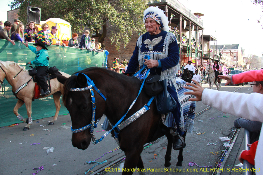 2016-Krewe-of-Tucks-010448
