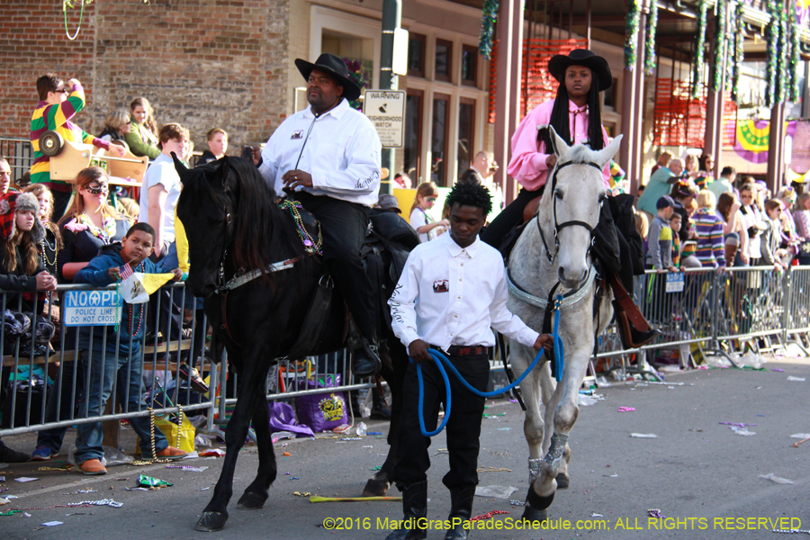 2016-Krewe-of-Tucks-010449