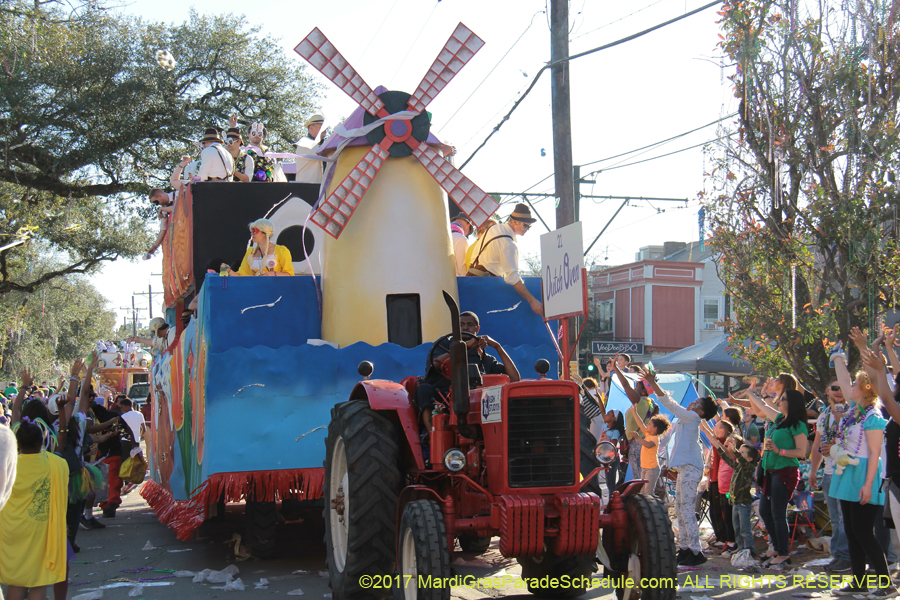 Krewe-of-Tucks-2017-08854