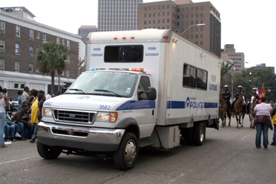 ZULU_SOCIAL_AID_AND_PLEASURE_CLUB_2007_PARADE_0011