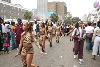ZULU_SOCIAL_AID_AND_PLEASURE_CLUB_2007_PARADE_0120