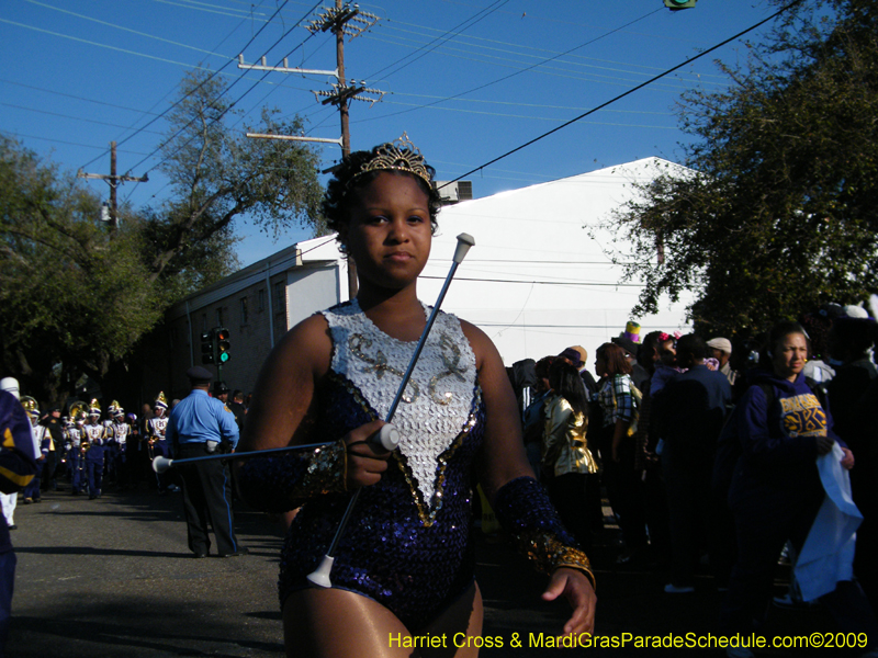 Zulu-Social-Aid-and-Pleasure-Club-2009-Centennial-Parade-mardi-Gras-New-Orleans-Photos-by-Harriet-Cross-0152