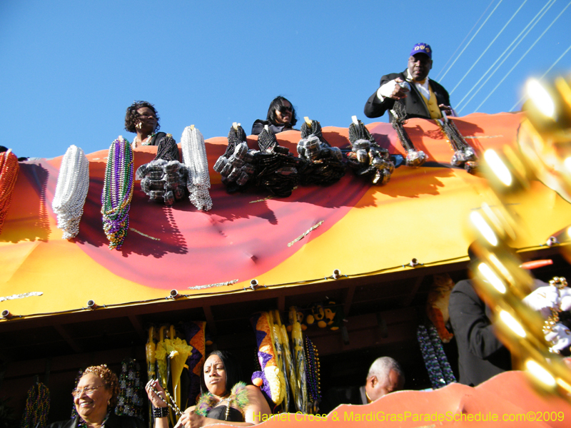Zulu-Social-Aid-and-Pleasure-Club-2009-Centennial-Parade-mardi-Gras-New-Orleans-Photos-by-Harriet-Cross-0167