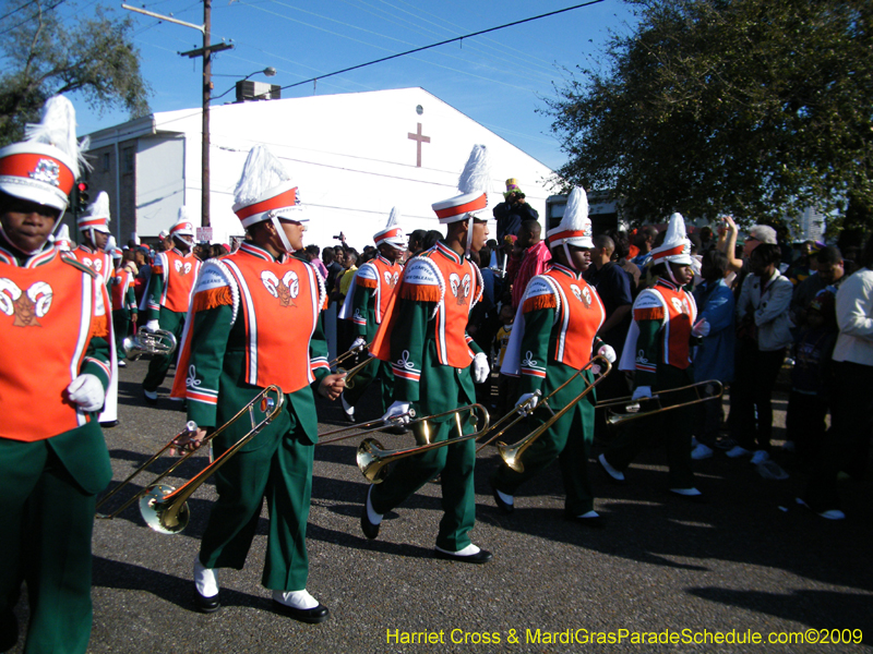 Zulu-Social-Aid-and-Pleasure-Club-2009-Centennial-Parade-mardi-Gras-New-Orleans-Photos-by-Harriet-Cross-0192