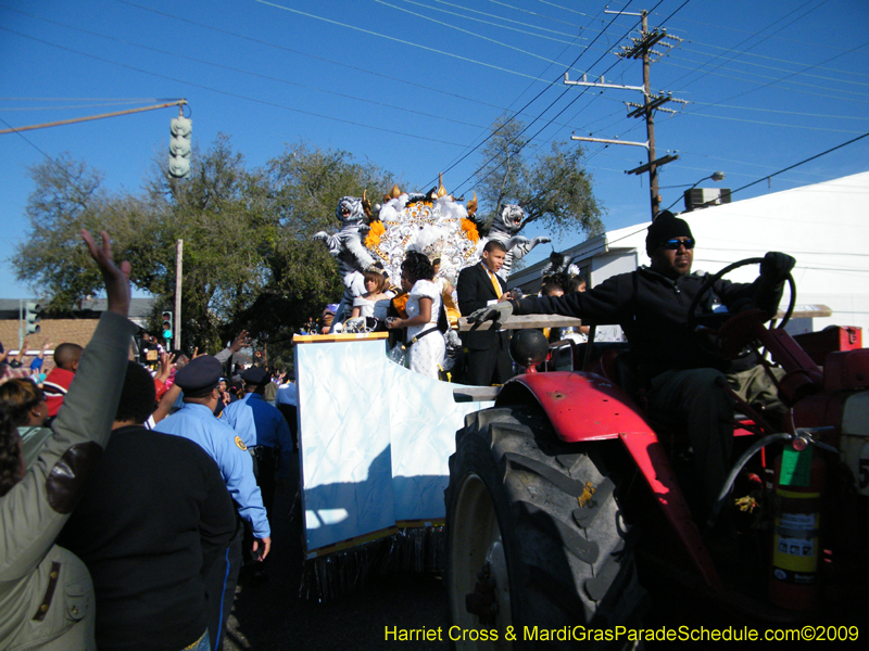 Zulu-Social-Aid-and-Pleasure-Club-2009-Centennial-Parade-mardi-Gras-New-Orleans-Photos-by-Harriet-Cross-0194