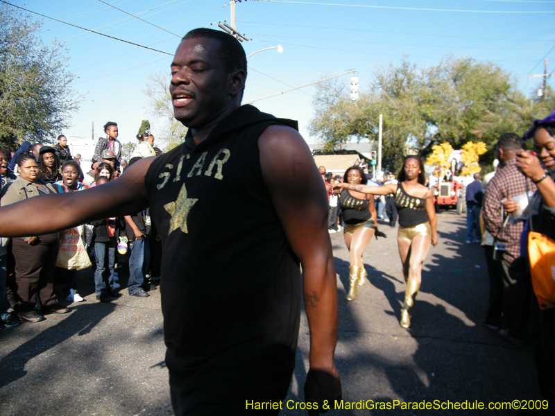 Zulu-Social-Aid-and-Pleasure-Club-2009-Centennial-Parade-mardi-Gras-New-Orleans-Photos-by-Harriet-Cross-0211