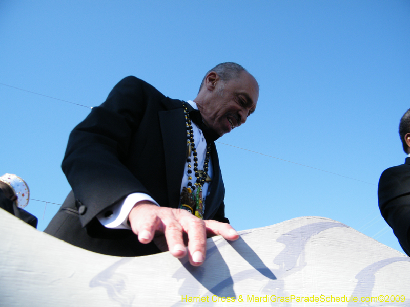 Zulu-Social-Aid-and-Pleasure-Club-2009-Centennial-Parade-mardi-Gras-New-Orleans-Photos-by-Harriet-Cross-0218
