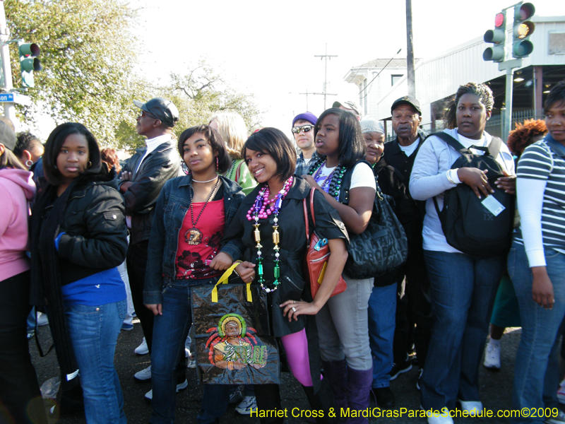Zulu-Social-Aid-and-Pleasure-Club-2009-Centennial-Parade-mardi-Gras-New-Orleans-Photos-by-Harriet-Cross-0230
