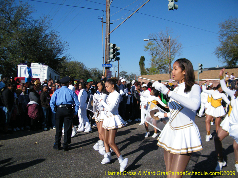 Zulu-Social-Aid-and-Pleasure-Club-2009-Centennial-Parade-mardi-Gras-New-Orleans-Photos-by-Harriet-Cross-0250