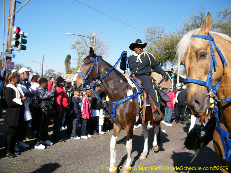 Zulu-Social-Aid-and-Pleasure-Club-2009-Centennial-Parade-mardi-Gras-New-Orleans-Photos-by-Harriet-Cross-0283
