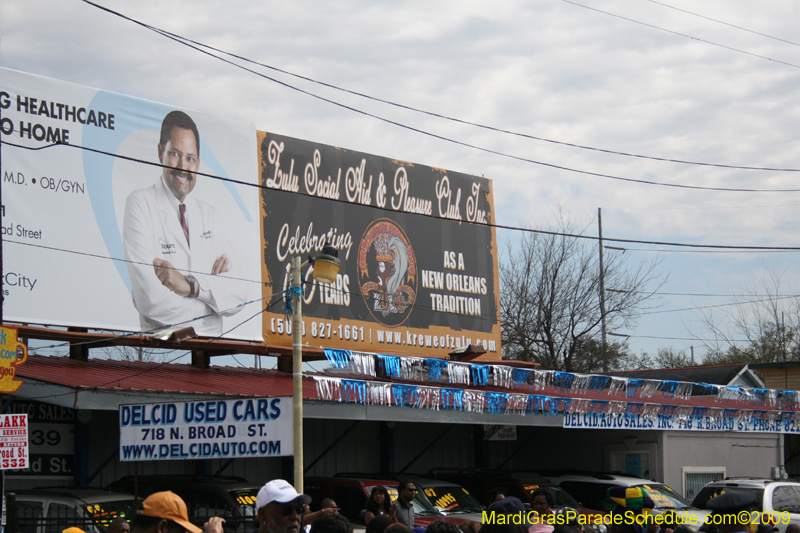 2009-Zulu-Social-Aid-and-Pleasure-Club-100-year-anniversary-Mardi-Gras-New-Orleans-2292