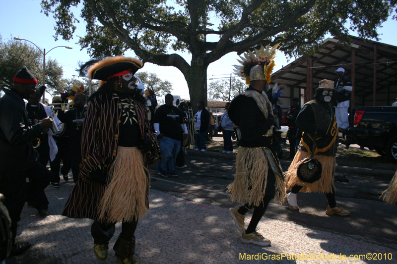 Zulu-Social-Aid-and-Pleasure-Club-2010-Mardi-Gras-New-Orleans-0815