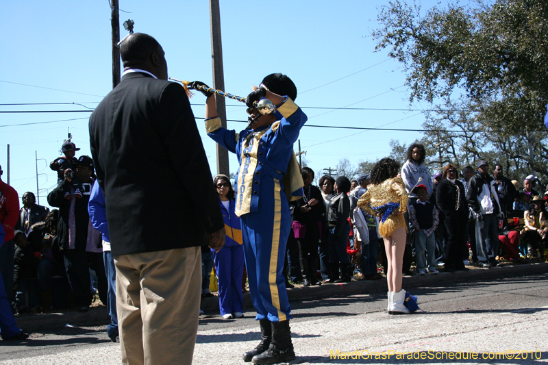 Zulu-Social-Aid-and-Pleasure-Club-2010-Mardi-Gras-New-Orleans-0866