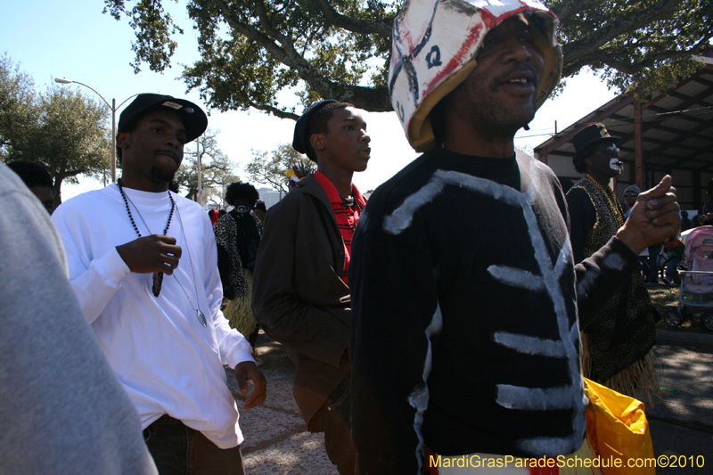 Zulu-Social-Aid-and-Pleasure-Club-2010-Mardi-Gras-New-Orleans-0947