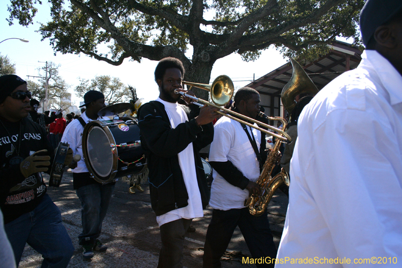Zulu-Social-Aid-and-Pleasure-Club-2010-Mardi-Gras-New-Orleans-0950
