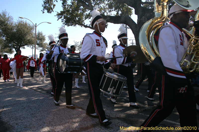 Zulu-Social-Aid-and-Pleasure-Club-2010-Mardi-Gras-New-Orleans-1011